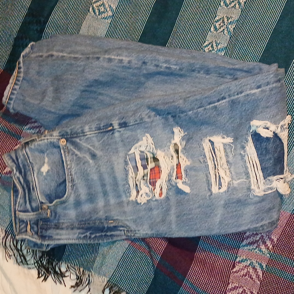 American eagle mom straight jean